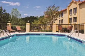 La Quinta by Wyndham LaGrange / I-85 - Piscine