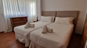 Apartamentos Latin  - Chambre