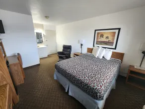 Lantern Motel - Room