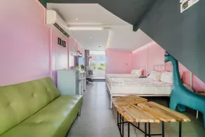 Happiness Pink B&B - Habitación