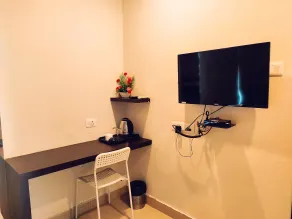 Yuvraj Palace Inn - Rum