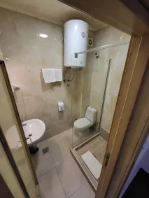 Olympic Wellness & Spa Apartments - Bathroom