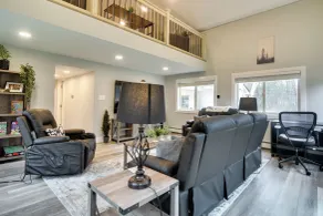 Modern Stark Home w/ Game Room, Grill & Fire Pit - Innvendig