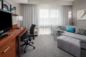 Courtyard by Marriott Raleigh North - Vue de la chambre