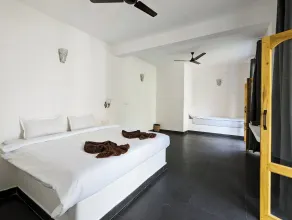 Alpa Viram Retreat Goa - Chambre