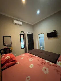 Hotel Nuansa Asri - Room