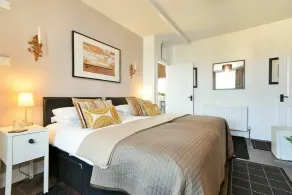The Bakehouse Studio Suite Room Only Accommodation - Rum
