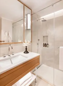 The Bristol Bol - NEW IN 2026 - Badezimmer