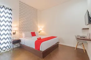 RedDoorz Premium @ Hotel Hebat - Chambre