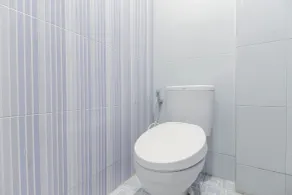 RedDoorz Syariah near Metropolitan Mall Bekasi - Salle de bain