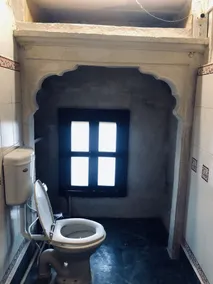 Desert Haveli Guest House - Bathroom