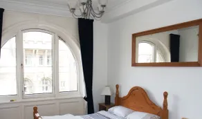 Royal Mile Mansions 2 Bedroom - Edinburgh City Centre - Rum