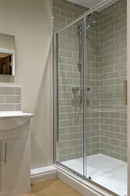 Hanbury Turn - Baño