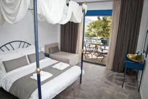 Ariadni Blue 2 - Room