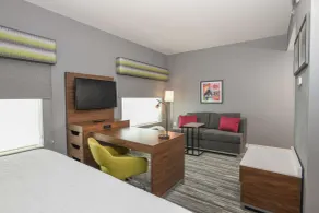 Hampton Inn & Suites Cincinnati Liberty Township - Chambre