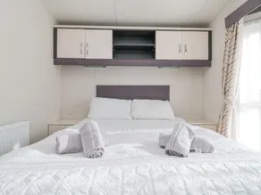 Cosy family farm static caravan - Room