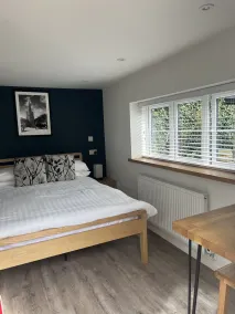 Priory Tearooms Burford with Rooms - Rom