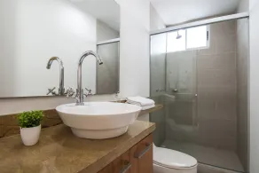 Travelers Orange Cartagena - Salle de bain