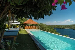Butterfly Villas Nusa Ceningan - Pool