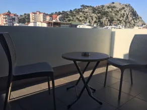 Golden World Suite Hotel - Room