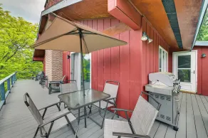 3 Acres, Mtn Views, Hot Tub, Steps to Winery - Interiør