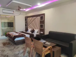 New Annapurna Plaza - Room