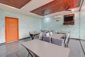 Super Townhouse Oak Hyderabad Central University - Restaurante