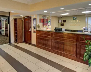 Quality Inn Takoma Park - Vestíbulo