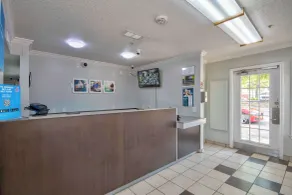 Studio 6 Extended Stay - Austin, TX - Midtown - Vestíbulo