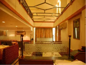 DFRONT GOLDEN PALACE - Reception