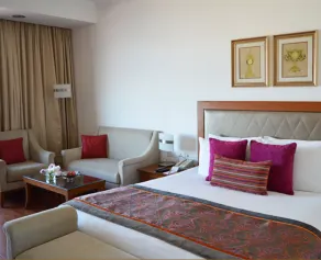 Jaypee Residency Manor - Room