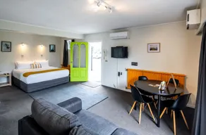 Aura Accommodation - Room