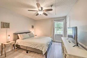 Lovely High Point Abode ~ 2 Mi to University! - Intérieur