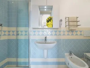 Charming accommodation with pool in Viddalba - Badezimmer