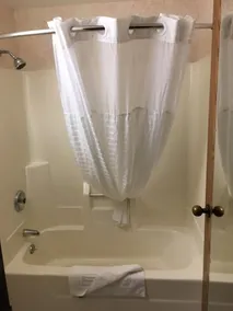 Comfort Suites Delavan - Lake Geneva Area - Salle de bain