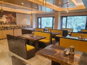 Dalhousie Hills Raj Nirmal - Restaurantes