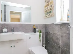 Grooms Cottage - Bathroom