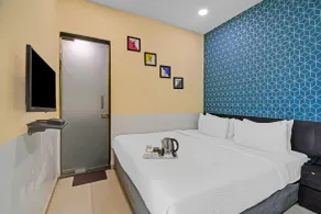 The Platinum - Room