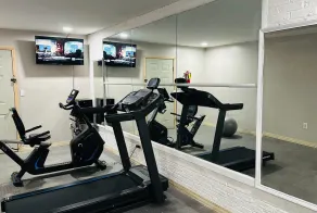 Days Inn by Wyndham Huntington - Salle de remise en forme