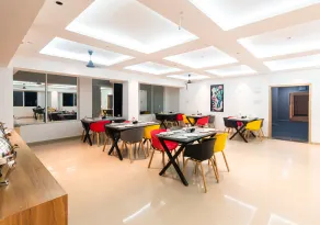 Treebo Cocostay, Hadapsar - Restaurant