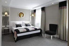 Mia Berre Hotels - Chambre