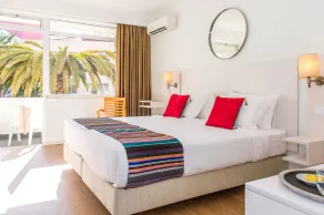 Hotel Londres Estoril / Cascais - Room