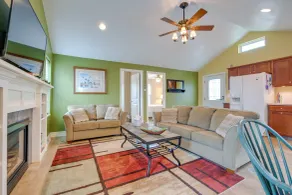 Angola Getaway: Walk to Lake Erie Beach Park! - Interior