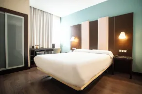 AZZ Pamplona Norte Hotel - Værelse