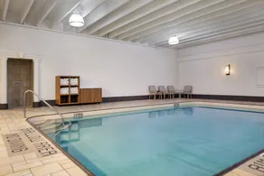 Holiday Inn Hotel & Suites St.Catharines-Niagara by IHG - Piscine