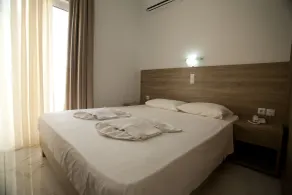 Ocean Analipsis Apartments - Værelse