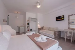 Tania Milos - Room