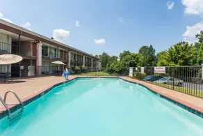 Days Inn by Wyndham Jackson - Piscine