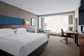 Delta Hotels by Marriott Milwaukee Northwest - Chambre