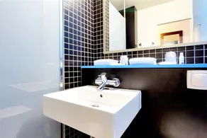 Kyriad Viry-Chatillon - Badezimmer